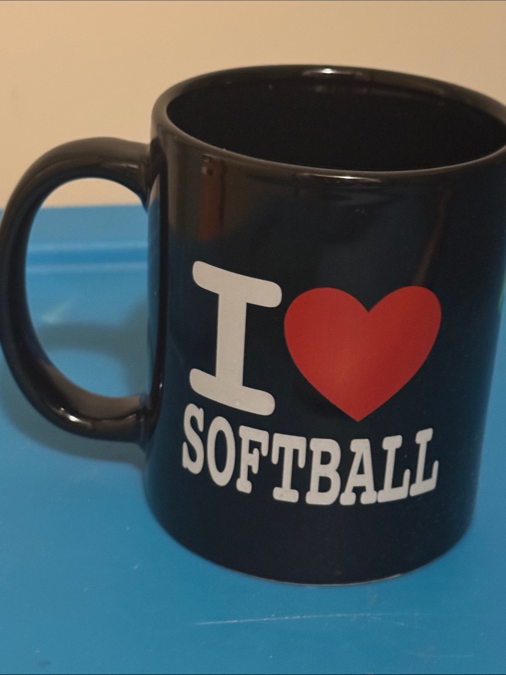 NWT I LOVE SOFTBALL COFFEE TEA MUG CUP BLACK/RED HEARTS